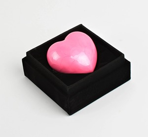 Urne funéraire rose en forme de cœur pour cendres humaines adultes, souvenir classique et magnifique, design funéraire en forme de cœur pour cendres humaines - Product Image 1