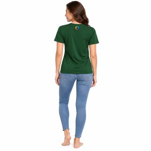 Le tissu jersey doux rend le t-shirt femme confortable pour un usage quotidien, avec une silhouette épurée, une matière extensible et légère, et un style décontracté simple. - Product Image 2