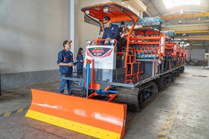 Tractor Agrícola HOGICO HG 80VN Turbo de Servicio Pesado, Máquina Agrícola Duradera de Fácil Mantenimiento - Product Image 2