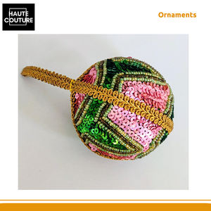 ผลิตในอินเดีย ลูกบอลแขวนประดับตกแต่งเทศกาลขนาดเส้นผ่านศูนย์กลาง 7 ซม. ยอดขายอันดับต้นๆ พร้อมงานปักมือสำหรับตกแต่งบ้านในราคาที่เหมาะสม - Product Image 3