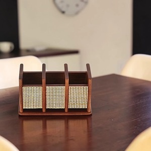 Porte-couverts en bois et rotin de qualité supérieure, idéal pour les tables de repas, les événements et les réunions familiales, organisateur de cuillères et fourchettes - Product Image 6