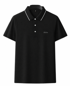 เสื้อโปโลผู้ชายลำลองสำหรับฤดูร้อน ผ้าโพลีเอสเตอร์ผสมฝ้าย ระบายอากาศได้ดี สีพื้น ปกคอพับ ปักลาย แขนสั้น - Product Image 1