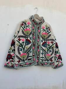 Veste artisanale Suzani |   Manteau de festival bohème et kimono pour invitées de mariage |   Cadeau ethnique unique - Product Image 2