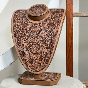 Meilleures ventes : Présentoir à colliers Western entièrement décoré, accessoires artisanaux, support à bijoux floral, décoration rustique pour boutique, ensemble cadeau - Product Image 4