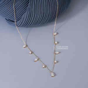 Colgante de Lujo de Oro Amarillo de 14K con Moissanita Multiforma para Mujer, con Nueve Piedras Ovaladas, Pera, Redondas y Marquesa - Product Image 6