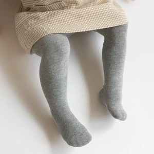 Chaussettes pour filles en spandex/coton, couleur unie, mignonnes et tendance, pour le printemps et l'automne - Product Image 4