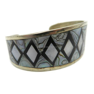 Elegante pulsera de nácar para mujer, joyería hecha a mano de lujo, regalo, Elegante brazalete de perlas para mujer, accesorios de moda - Product Image 3