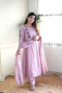 Women's Top Trending Pink Chanderi Silk <b>Kurti</b> with Chanderi Silk Pant With Organza Dupatta Sets For Festival and Daily Wear - Product Image 6