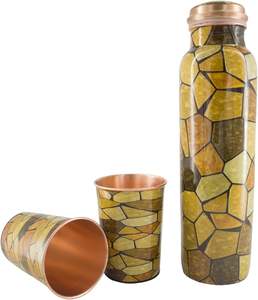 Botella de agua de cobre puro para la hidratación diaria, apoya una solución sostenible y duradera para el almacenamiento de agua fresca. - Product Image 3