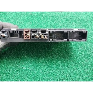 ECU และโมดูลคอมพิวเตอร์มือสอง ซีรีส์ 5 รุ่น 9280913 - Product Image 3