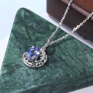 Collier pendentif lunette croissant en saphir bleu pâle de laboratoire taille ovale pour femme, bijoux de luxe, OEM ODM - Product Image 1