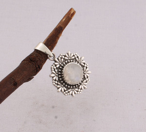 Colgante Vintage de Plata de Ley 925 con Piedra Lunar Arcoíris, Colgante de Piedra Lunar de Fuego Azul Natural Hecho a Mano, Venta al por Mayor, Estilo Antiguo - Product Image 4