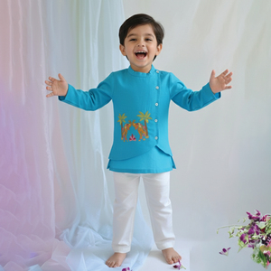 Conjunto de Kurta y Pijama de Diseño para Niños, Ropa Étnica para Fiestas, Disponible a Precio Razonable - Product Image 1