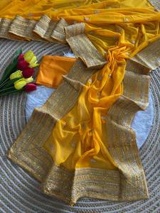 Sari jaune moutarde brodé de créateur pour femme, tenue de luxe pour mariage et soirée, sari ethnique indien avec bordure richement travaillée - Product Image 6