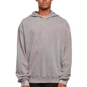 เสื้อฮู้ดดี้ผู้ชายสีเทาฟอกกรด ผ้าฝ้ายฟลีซ 100% สไตล์สตรีทแวร์ ซีดจางแบบซันเฟด เย็บสองชั้น ขาดแบบดีไซน์พิเศษ หนัก 300 กรัม - Product Image 5