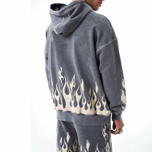 Conjunto Deportivo de Pantalones Cortos y Sudadera con Capucha para Hombre, Diseño Moderno, Logotipo Personalizado, Unisex - Product Image 2