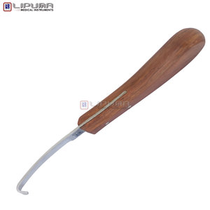 Cuchillo de Pezuña de Doble Punta LIPUMA para Cuidado Equino, Mango de Madera, Hoja de Acero Inoxidable Ultra Afilada, Recortador de Pezuñas para Caballos y Ganado - Product Image 5
