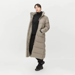 Top And High Quality Women’s Long Puffer Jacket Water-Resistant Polyester Fill Warm Hooded Jacket - Product Image 6