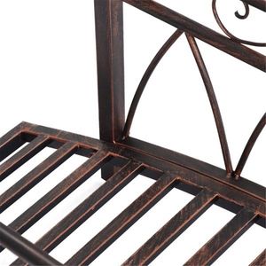 Ponte da Giardino: Elegante Composizione Esterna Stagionale per il Vostro Paesaggio Raffinato - Product Image 4