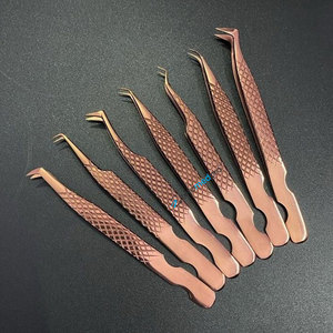 Pinzas Profesionales para Extensión de Pestañas, Color Oro Rosa, Acero Inoxidable de Grado Quirúrgico, Agarre Fuerte, Punta Fina - Product Image 1