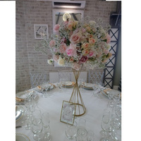 Centre de table rectangulaire en métal doré pour décoration de mariage