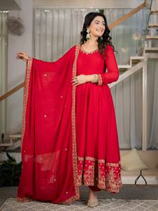 Ensemble Anarkali en coton et polyester brodé rouge, respirant et à séchage rapide, pour femmes, kurta, dupatta, costume indien/pakistanais pour mariage ou fête - Product Image 1