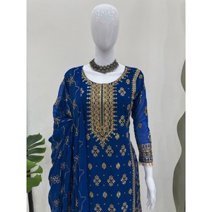 Ensemble de costume en mousseline rose pour femmes, taille XL, pour les fêtes, avec des détails en fil et des paillettes, 100% polyester - Product Image 3