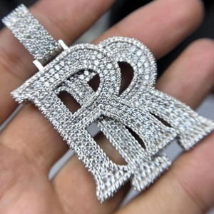 จี้เพชรหรูหราแบบ Iced Out RR ได้รับการรับรองจาก IGI เพชร VVS มอยส์ซาไนต์ สไตล์ฮิปฮอป เครื่องประดับสำหรับทุกเพศ ทำจากเงิน S925 พร้อมจี้เพชร - Product Image 1