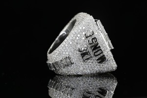 Anillo de Diamantes Multicorte OBN Personalizado, Anillo Hip Hop con Incrustaciones de Diamantes, Anillo de Lujo en Oro Blanco de 14K para Hombre y Mujer - Product Image 2