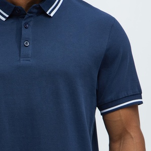 Polo pour homme bleu marine à manches courtes en coton piqué respirant, couleur unie, tricoté, coupe classique, vente en gros - Product Image 3