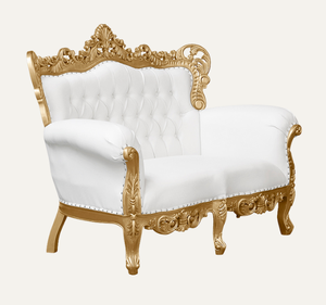Sofá Blanco Tapizado de Dos Plazas, Estilo Clásico Tradicional, con Marco de Madera de Caoba y Tallado Dorado - Product Image 2