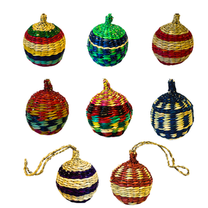 Adornos Navideños Colgantes de Seagrass Hechos a Mano al por Mayor, Formas Ovaladas y Circulares Tejidas, Hechos en Vietnam por KingCraftViet - Product Image 5