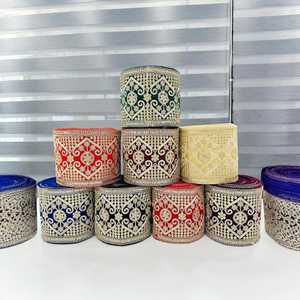 Encaje de algodón bordado de calidad premium hecho con hilos de algodón suaves y duraderos. - Product Image 1