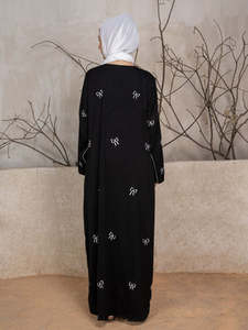 Abaya noire pour femme, longue, coupe ample, manches longues, brodée, tenue quotidienne modeste, style Moyen-Orient, belle robe élégante - Product Image 1