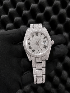 Reloj de lujo de acero inoxidable con incrustaciones de diamantes, 41 mm, esfera redonda analógica con números romanos, cristal de zafiro, movimiento de cuarzo para hombre - Product Image 1