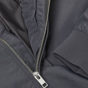 Chaqueta Bomber Larga Informal Impermeable y Cortavientos de Poliéster Delgado Personalizada al por Mayor para Hombre - Product Image 4