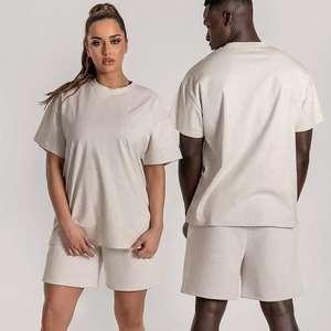 Conjunto de Sudadera con Capucha de Algodón Informal Personalizada y Pantalones Cortos de Felpa por Encima de la Rodilla, Conjuntos de 2 Piezas de Alta Calidad para Mujer, Corte Regular, MOQ Bajo, OEM - Product Image 5