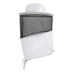 Voile d'apiculteur blanc avec filet en maille et sangle réglable en polyester, coupe standard pour une protection optimale - Product Image 4