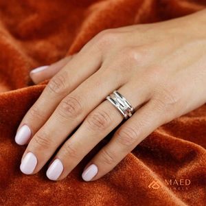 Anillo de Moissanita Redondo con Cinco Piedras, Banda Abierta, Plata de Ley 925, Joyería Fina, Anillo de Boda para Mujer, Lujo Premium de Brooklyn - Product Image 5