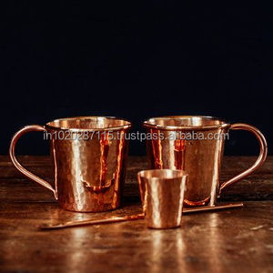 Tazas de mula de cobre de grado restaurante con forma hecha a mano y tono brillante perfecto para uso en interiores o eventos de catering - Product Image 2