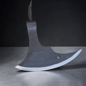 Hache de combat Dark Hammer Art en acier, forme irrégulière, style antique, objet de collection, artisanat métallique, acier au carbone forgé traditionnel, forme croissant - Product Image 1