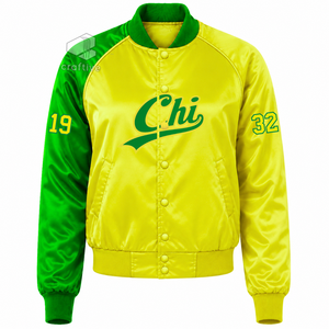 เสื้อแจ็คเก็ตวาร์ซิตี้ผ้าซาตินสีเขียวเหลืองตัดกันสำหรับผู้หญิงของชมรมชีเอต้าฟี ติดกระดุมแป๊ก คอและปลายแขนเสื้อถักแบบริบ เหมาะสำหรับใส่ไปเรียนมหาวิทยาลัย - Product Image 1