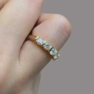 Bague demi-éternité en or massif 14 carats avec cinq diamants brillants de laboratoire, bijoux élégants et luxueux pour femmes, fiançailles - Product Image 3