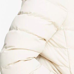 Chaqueta Vaquera con Capucha para Mujer, Color Sólido, Manga Corta, Cierre con Cremallera, Diseño con Logotipo, Transpirable, Resistente al Viento, Moda Primavera, Verano, Otoño - Product Image 6