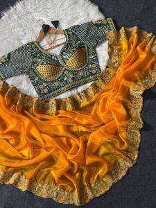 Sari de Satén Premium con Bordado de Elefantes y Trabajo Zari, y Blusa de Diseñador Completamente Cosida para Mujer - Product Image 4