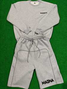 Conjunto Deportivo de Alta Calidad con Logotipo Personalizado, Sudadera con Capucha y Pantalones Cortos de Felpa 100% Algodón para Hombre, Conjunto Deportivo de 2 Piezas - Product Image 1