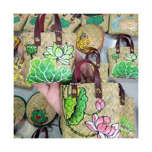 Porte-clés décoratif en fibre de herbe, artisanat en herbe de jonc naturelle, idéal pour souvenir, fabriqué au Vietnam - Product Image 6