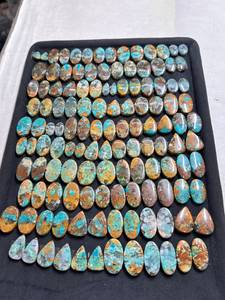 พลอยอะเกตสีเขียวธรรมชาติคุณภาพสูงเกรด AAA คู่คาโบชอง สำหรับทำเครื่องประดับ จำหน่ายโดยผู้ผลิต - Product Image 3