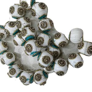 Cuentas de Concha Blanca, Hueso y Coral para Joyería - Product Image 1