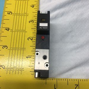 Vanne solénoïde Taiyo SR332-NN01QW, 127450 - Équipements et pièces semi-conductrices d'occasion fiables à l'échelle mondiale chez - Product Image 2